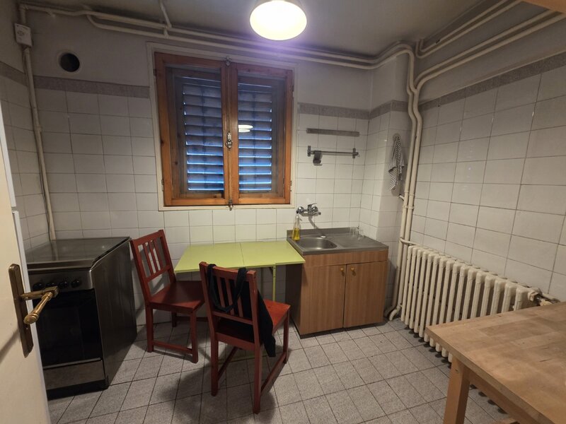 Iancului metrou, Mihai Bravu intersectie Iancului, stradal, vedere spate