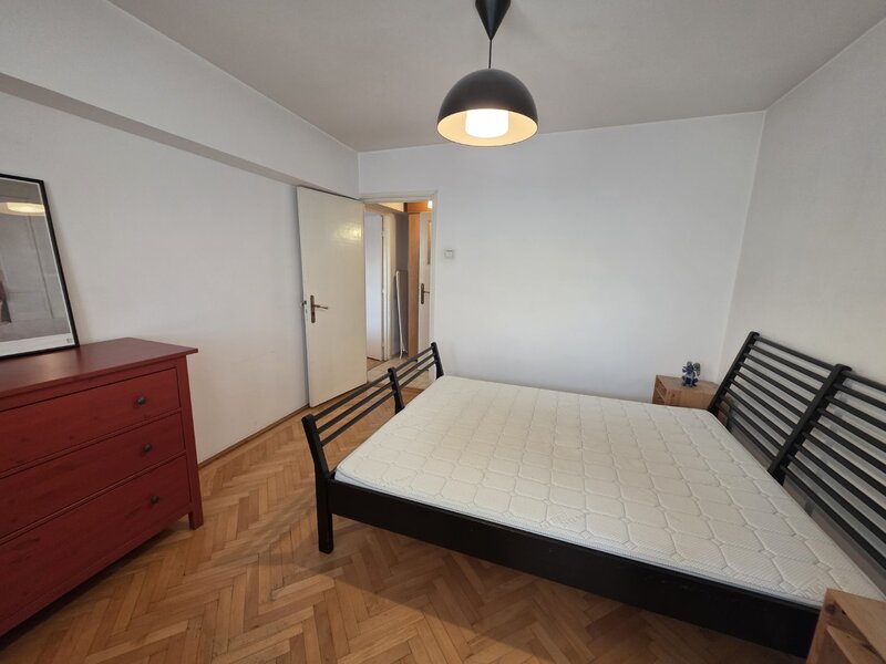 Iancului metrou, Mihai Bravu intersectie Iancului, stradal, vedere spate