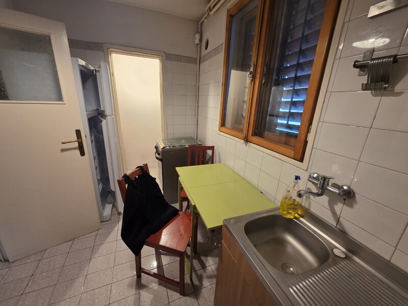 Iancului metrou, Mihai Bravu intersectie Iancului, stradal, vedere spate